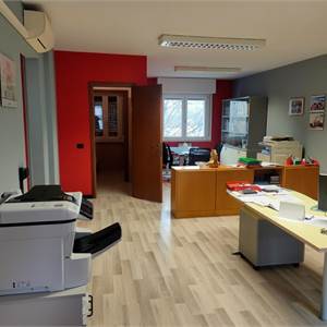 Ufficio In Affitto a Reggio nell'Emilia